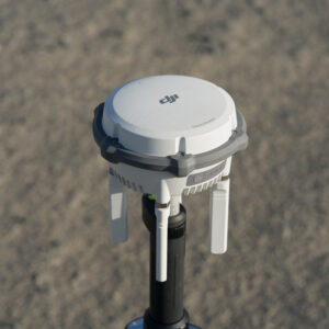 D-RTK 3 base station